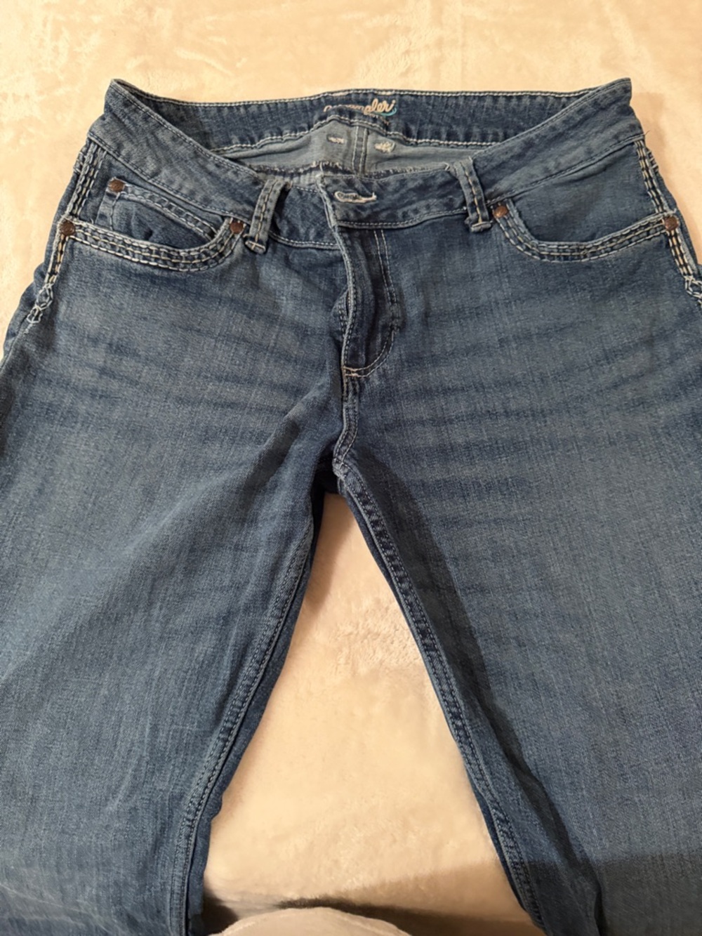Wrangler Women’s Blue Bootcut Jeans - Medium Blue Wash
